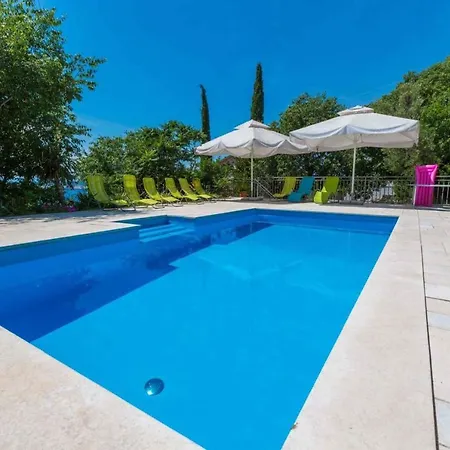 Crikvenica 2 Apartman *