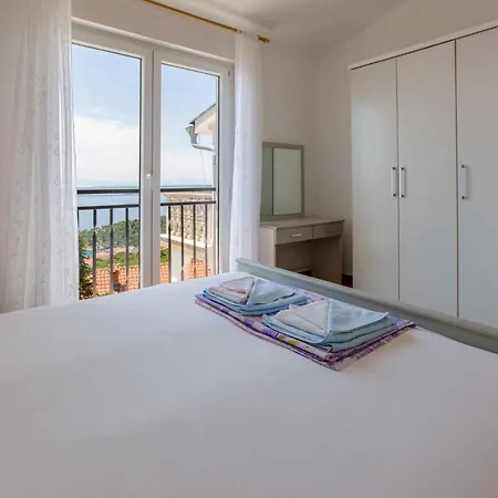 Crikvenica 2 Apartman *